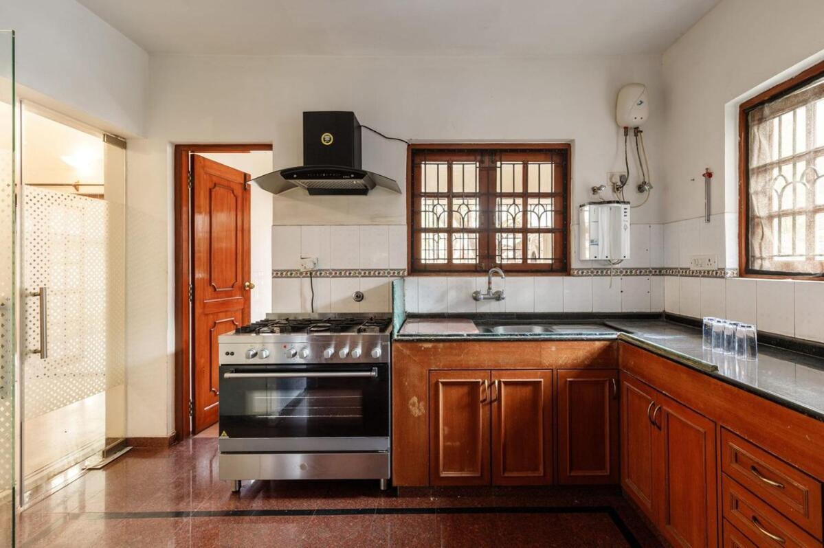 העיר בנגלור Palm Oasis Residences By Red Olive Whitefield Ac מראה חיצוני תמונה